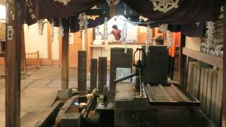 ヒット曲に引かれて観光客はやってくる