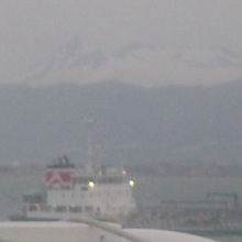 青函フェリー甲板から眺める駒ケ岳の遠景