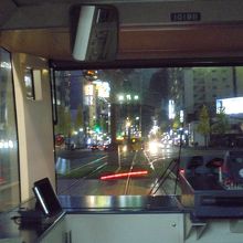 最後部から市内を見物