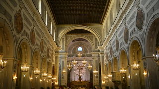 オルガンがパレルモ最古。それ以上のものはない。