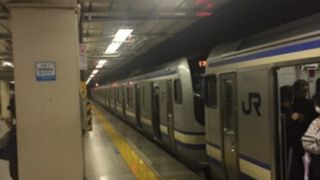 千葉と東京を結ぶ路線