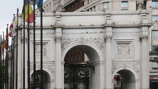 ちょっと小ぶりのアーチです！