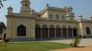 チョウマハラ宮殿