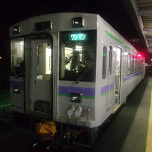 車内扉で保温されない新型車両、案外冬は寒いことも…。