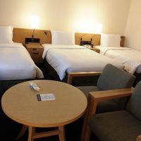 部屋はトリプルです