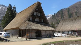 家屋と空のコントラスト・・・