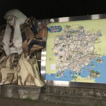 夜の篠坂パーキングエリア。