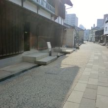 出島メイン通り。