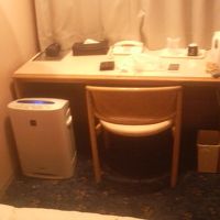 花粉対策か空気清浄機も置かれています。