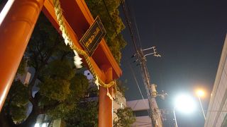 繁華街の喧騒とは無縁の世界です