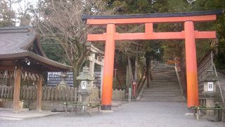 859年創建の古社 