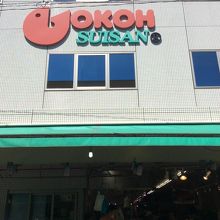 お店の入り口