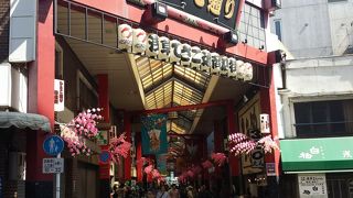 それ程賑わってないですが