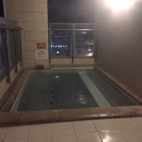 屋上の露天風呂です。最高！