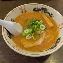 醤油ラーメン（ハーフサイズ）