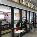 新函館北斗駅内でお土産が買える場所