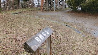 晴れた日には手稲地区が見えます「ミヤノオカ公園」