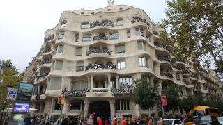 カサバトリョに行く前に訪れたい