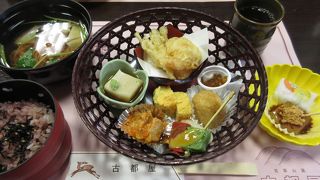 若草山の真ん前です ♪