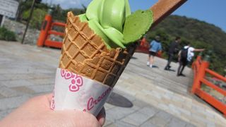 喜撰橋の真ん前 ♪