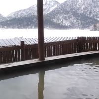 露天風呂と然別湖