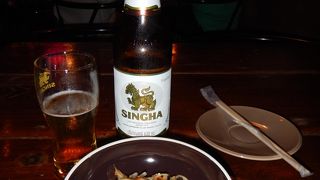 このあたりだとタイマッサージは１時間２００バーツからある