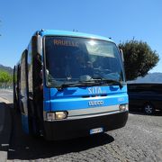 アマルフィからラヴェッロへのバス