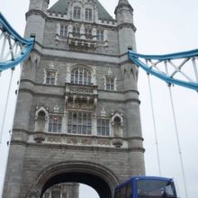 上にも登れます