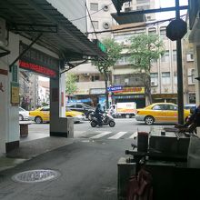 民生西路巷口無名豆花