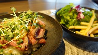 夜への期待が膨らむランチ