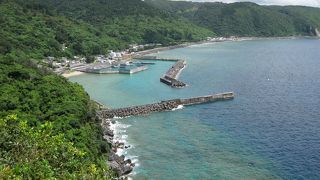 沖縄本島最北端にある断崖絶壁