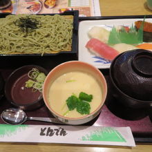 ランチにぎり鮨・そばです