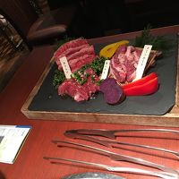 無料サービスの夕食