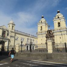 サン・フランシスコ教会・修道院