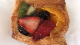 ホテル特製の美味しいパン