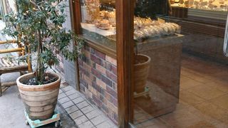 昔ながらのパン屋さん