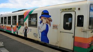 がんばれ東北の鉄道　「鉄道むすめ」ラッピング車登場