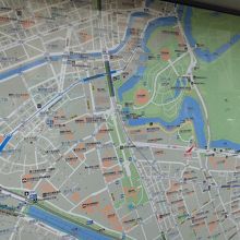 イギリス大使館付近の案内板