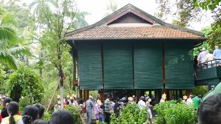 ホーチミンの住んでいた高床式木造住宅