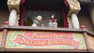 エレクトリカルパレードの前は待ち時間が５分でした！