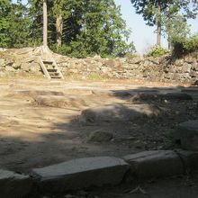 天守閣があった基礎石です。