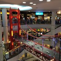 ターミナル２１内部。PIER２１がフードコートです。