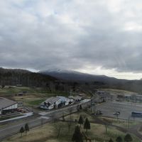 駒ケ岳が見えるはずだが