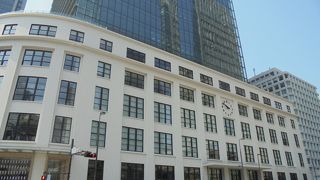 まるで雑貨屋さんのよう（東京中央郵便局）