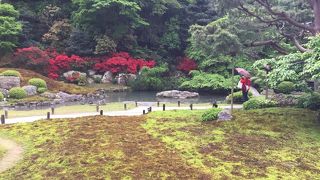 雨でも素敵な庭園が楽しめる