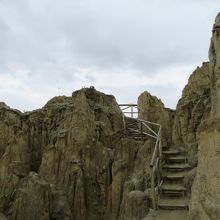 岩肌が良く見えます