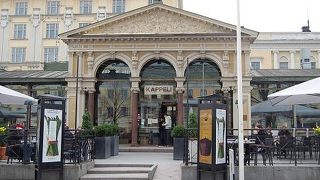 エスプラナーディ公園内のカフェ＆レストラン