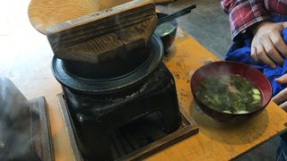 キンメの釜飯とお味噌汁