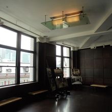 丸の内駅舎は見えます