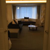 入口を入ったところのメインリビング